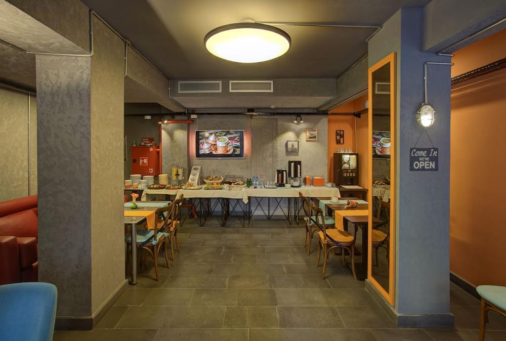 Vavien Hotel Istanbul Exterior photo