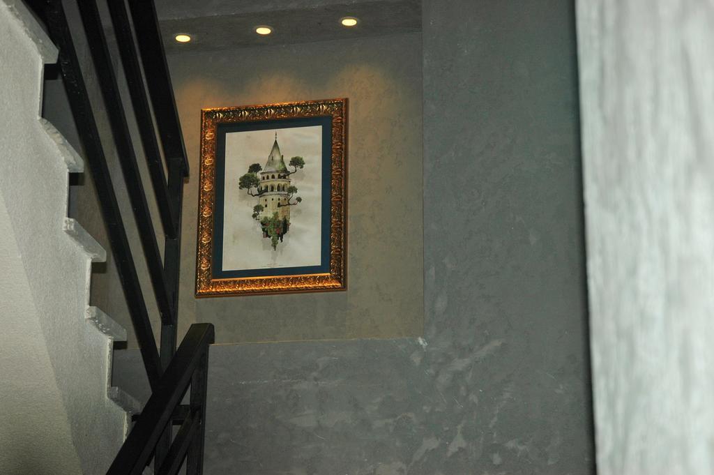 Vavien Hotel Istanbul Exterior photo
