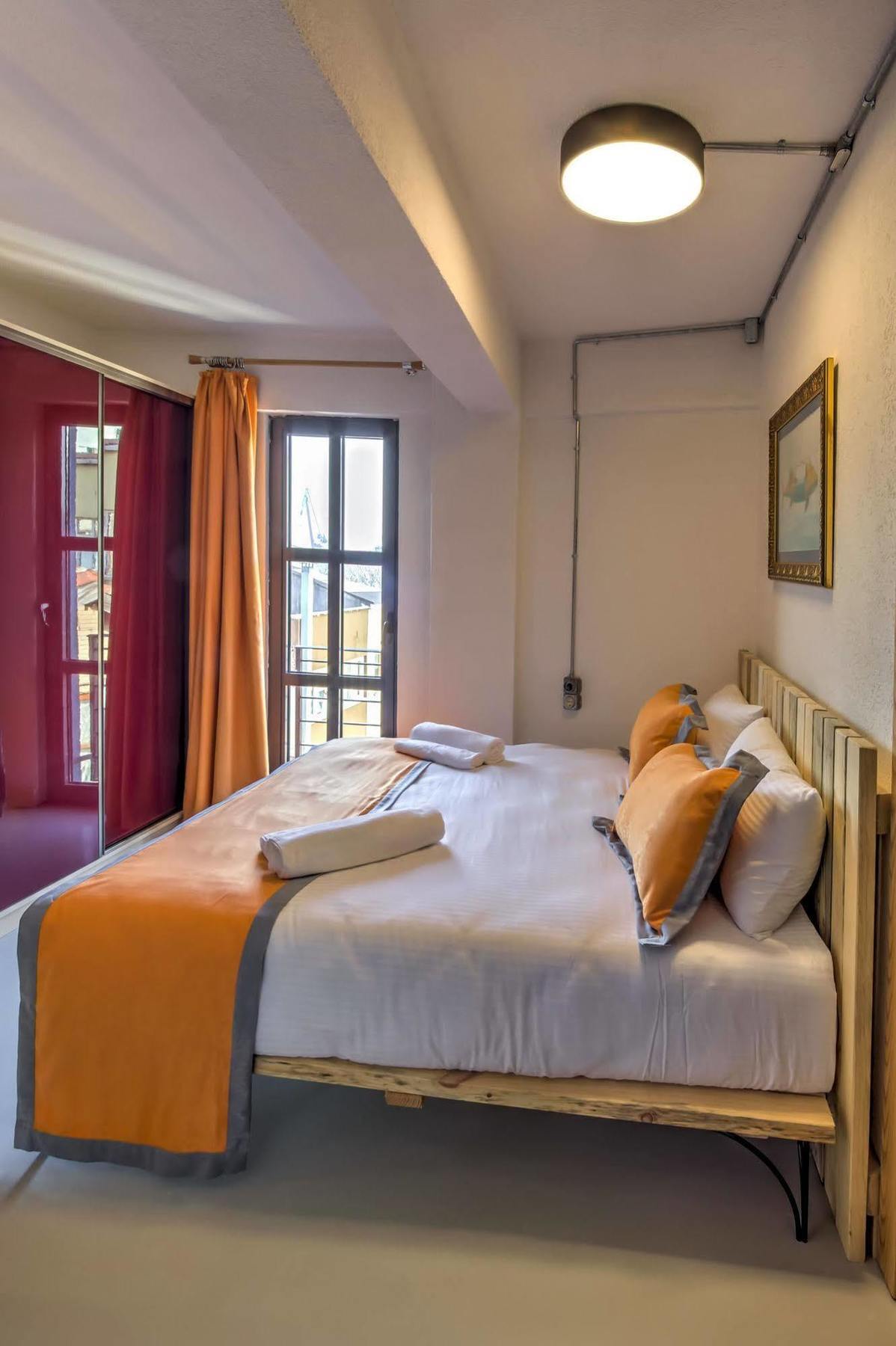 Vavien Hotel Istanbul Exterior photo